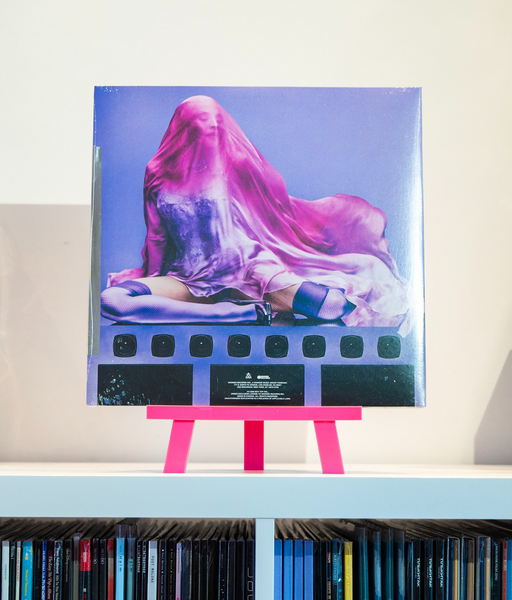 2LP платівки Madonna- Confessions II (Expanded vinyl edition). Рожевий колір 247 фото